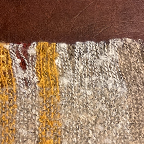 Beautiful Blanket scarf. Mustard red and beige with blue. - Picture 3 of 8